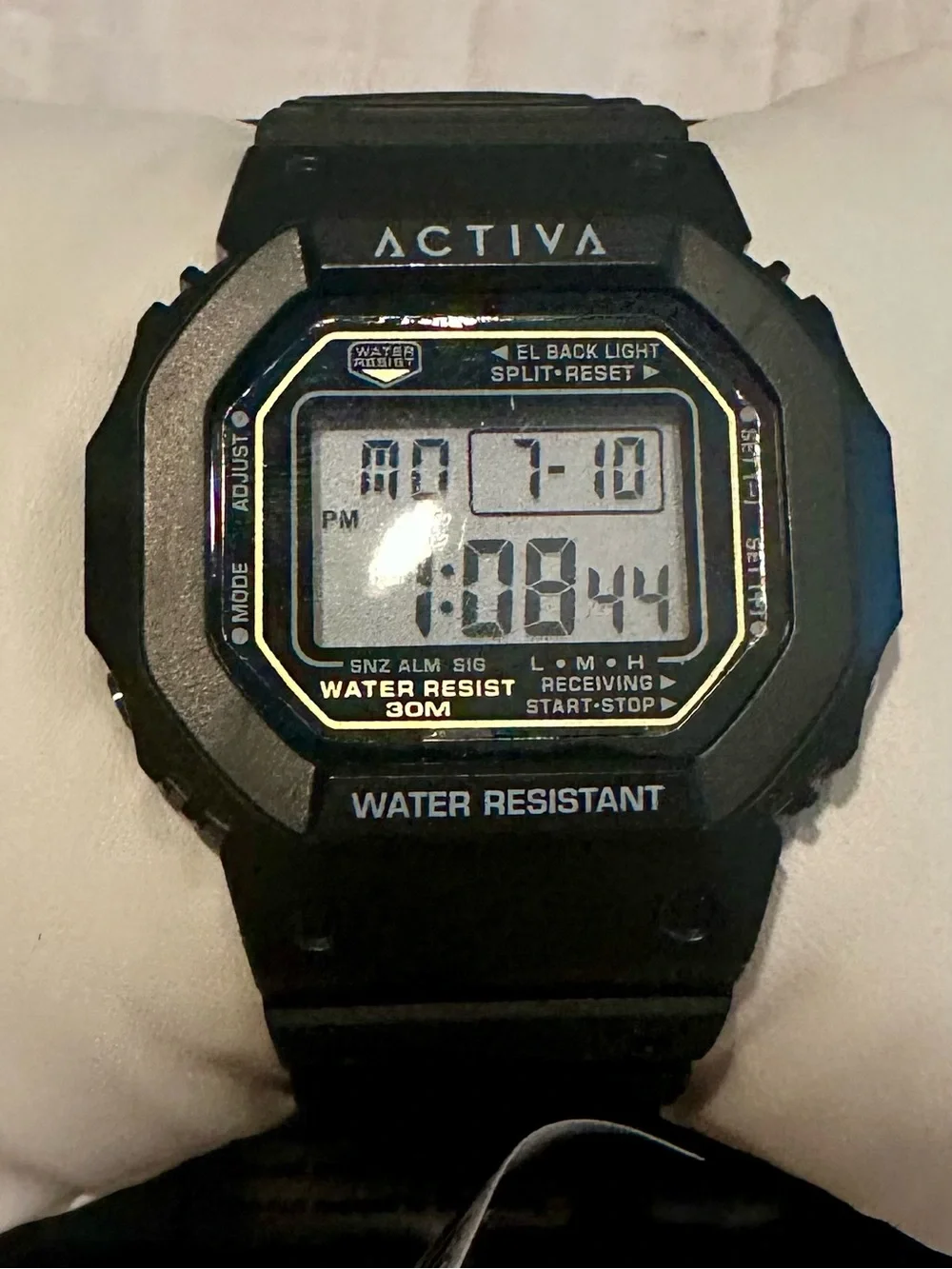 Activa Retro X Invicta Men's Digital Watch - 44.5mm. Black (ACW424-002)